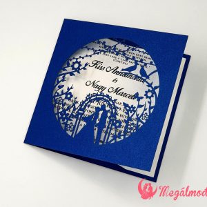 Ifjú pár sziluettes lézervágott esküvői meghívó elegáns virágokkal